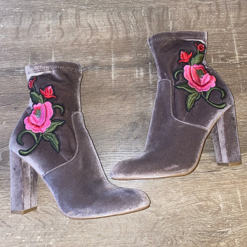 Steve Madden Edition Booties Women’s Size 7.5